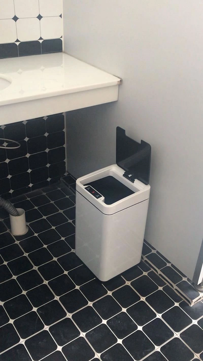 Touchless Garbage Can Motion